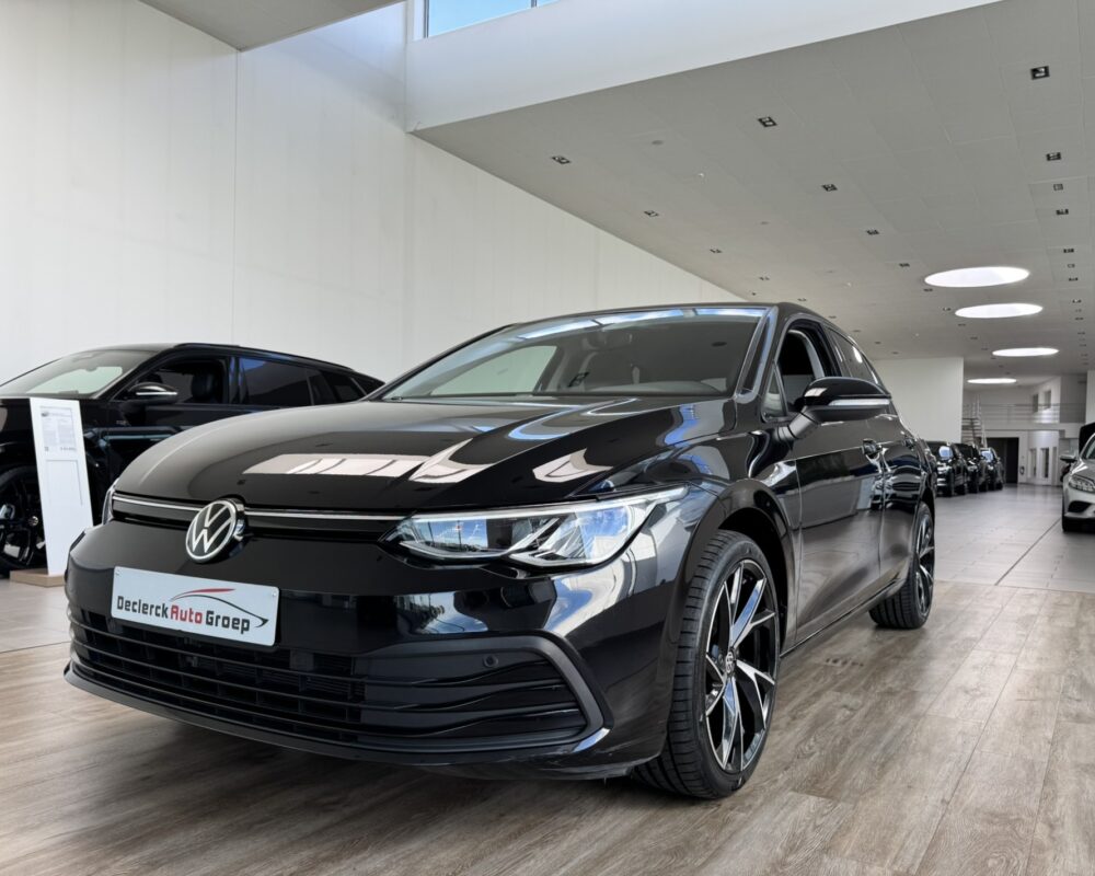 Volkswagen Golf 8 1.5 TSI Life
